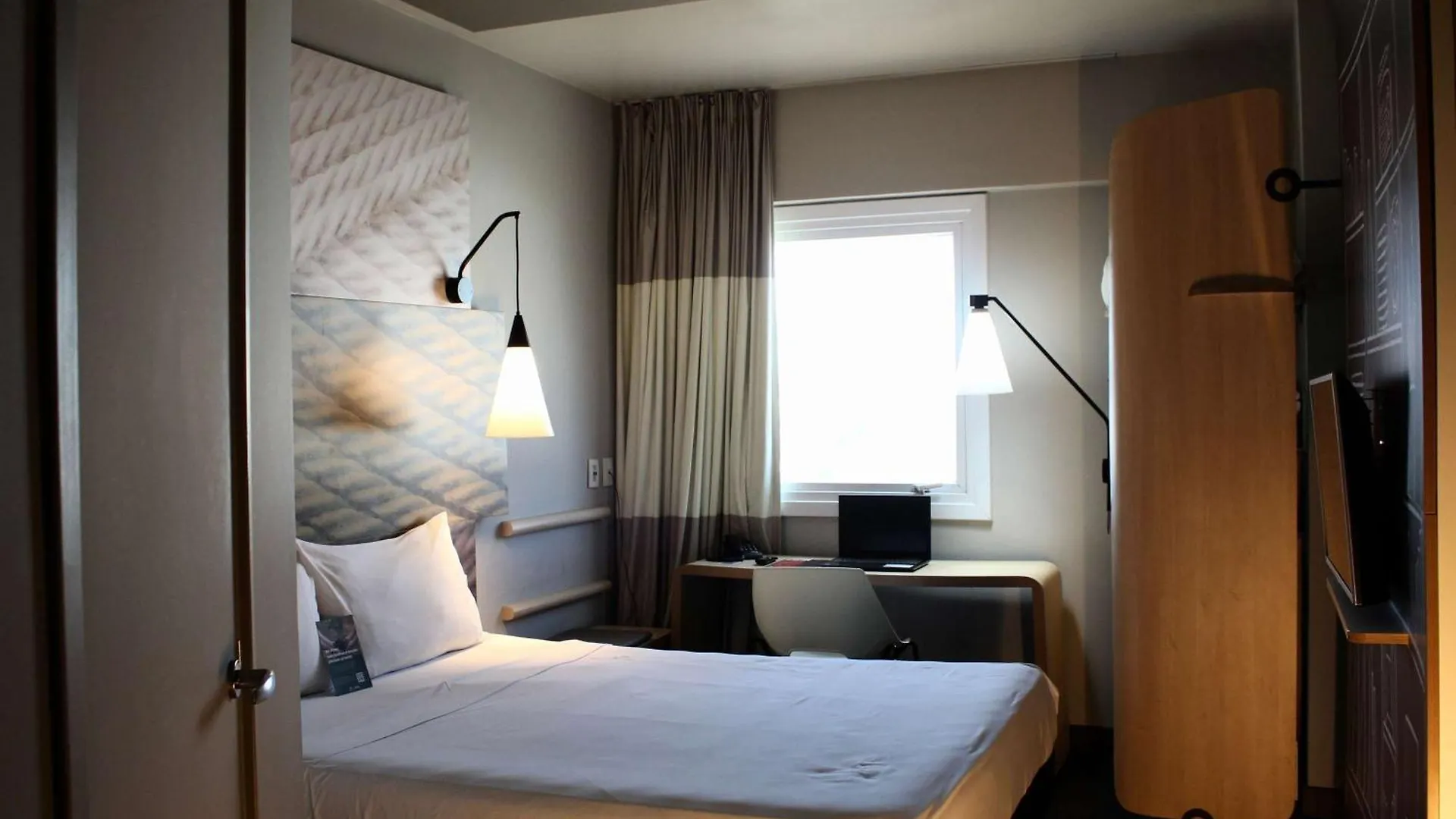 Ibis Natal Hotel 3*,
