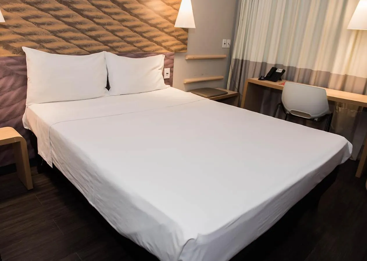 ***  Ibis Natal Hotel Brasil
