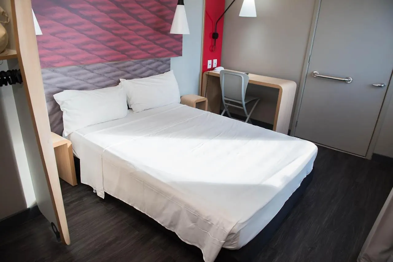 ***  Ibis Natal Hotel Brasil